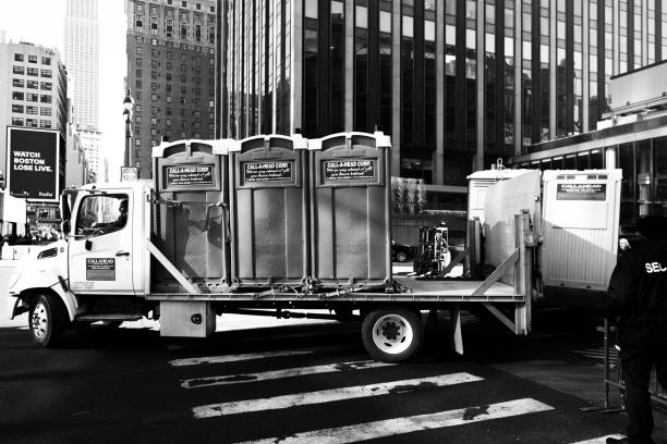 Portable Toilet Options We Offer in Tyndall Af, FL